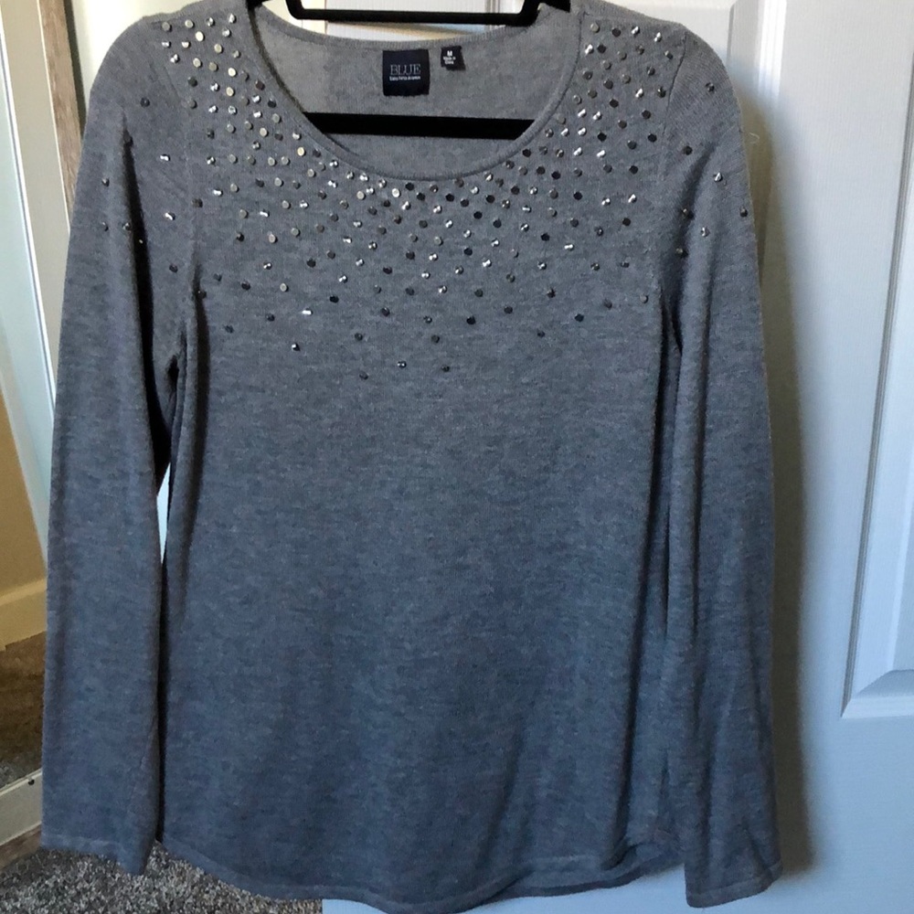 Great top for the holidays or a night out!